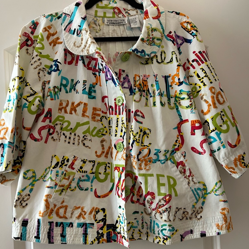 New Direction Multicolor Graphic Women’s Button Down Denim short blazer jacket